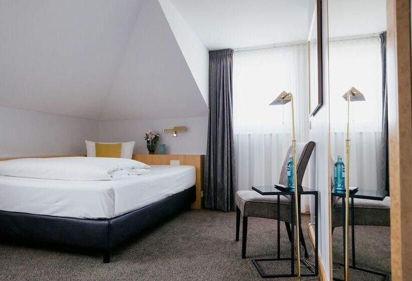 Номер Стандарт Индивидуальный, Dom Hotel Limburg