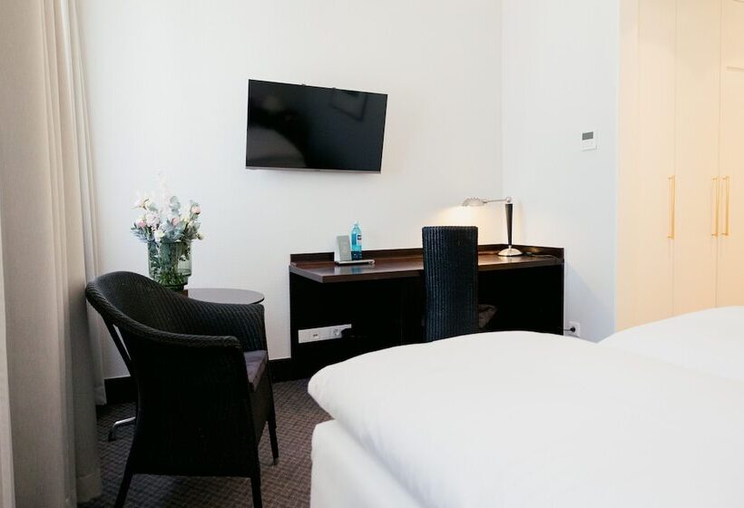 Номер Стандарт, Dom Hotel Limburg