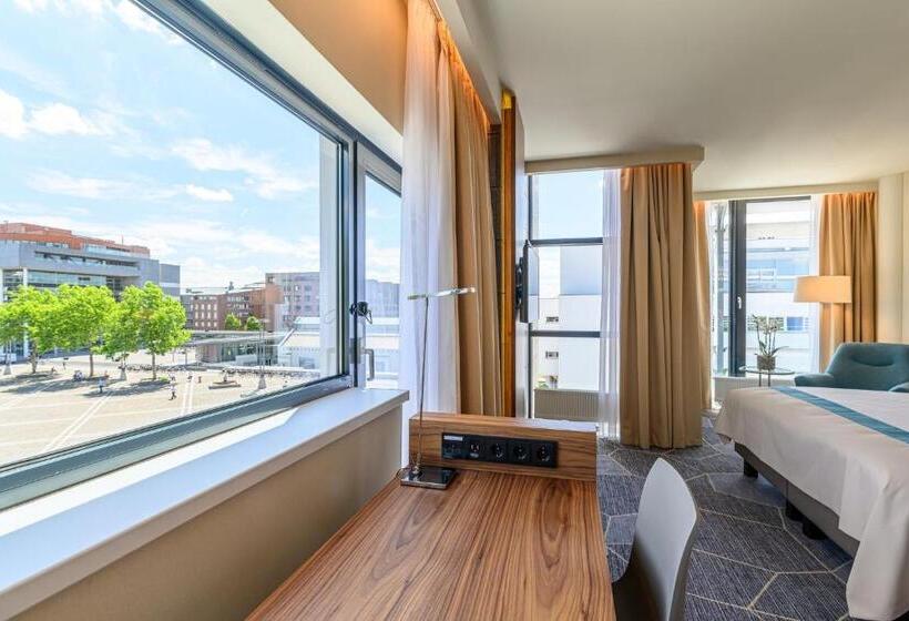 수피리어 룸, Crowne Plaza Maastricht, An Ihg