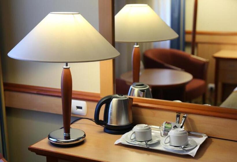 Номер Superior с Видом, Danubius Hotel Helia