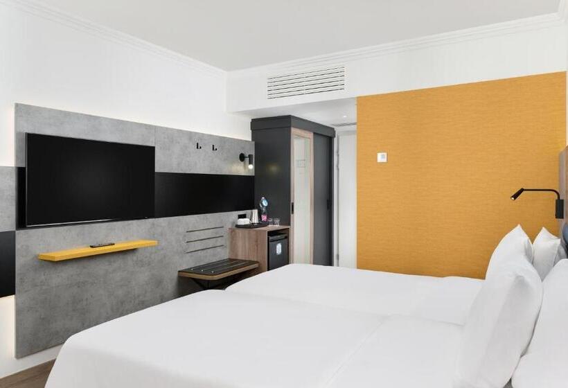 Номер Премиум Вид на Город, Danubius Hotel Helia
