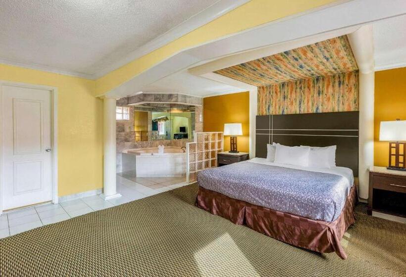 스탠다드 룸 킹사이즈 침대, Econo Lodge Beach And Boardwalk