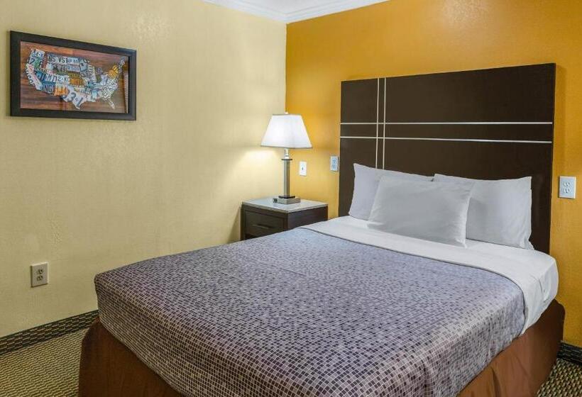 기본룸, Econo Lodge Beach And Boardwalk