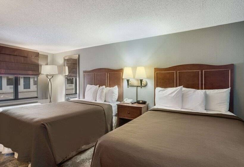 Номер Стандарт 2 Двуспальные Кровати, Rodeway Inn