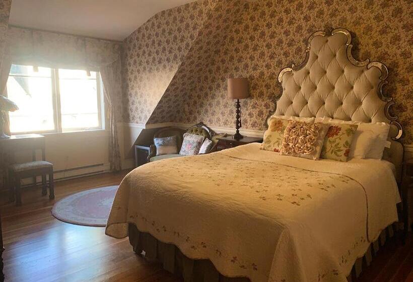 バスタブ付きスタンダードルーム, Haterleigh Heritage Inn