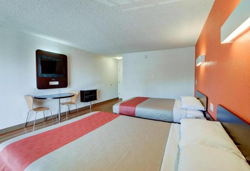 장애인을 위한 스탠다드 룸, Motel 6santa Ana, Ca  Irvine  Orange County Airport