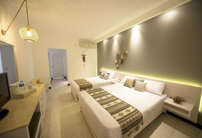 اتاق استاندارد سه نفره, Meraki Resort  Adults Only