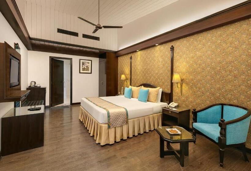 غرفة بريميوم, Shervani Hilltop Resort