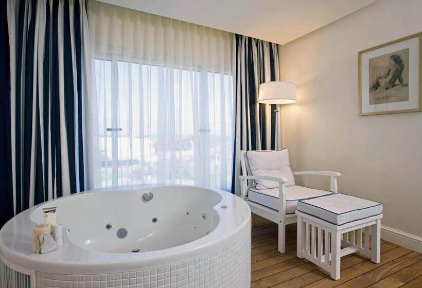 Quarto Superior com Hidromassagem, Shalom Hotel & Relax   An Atlas Boutique