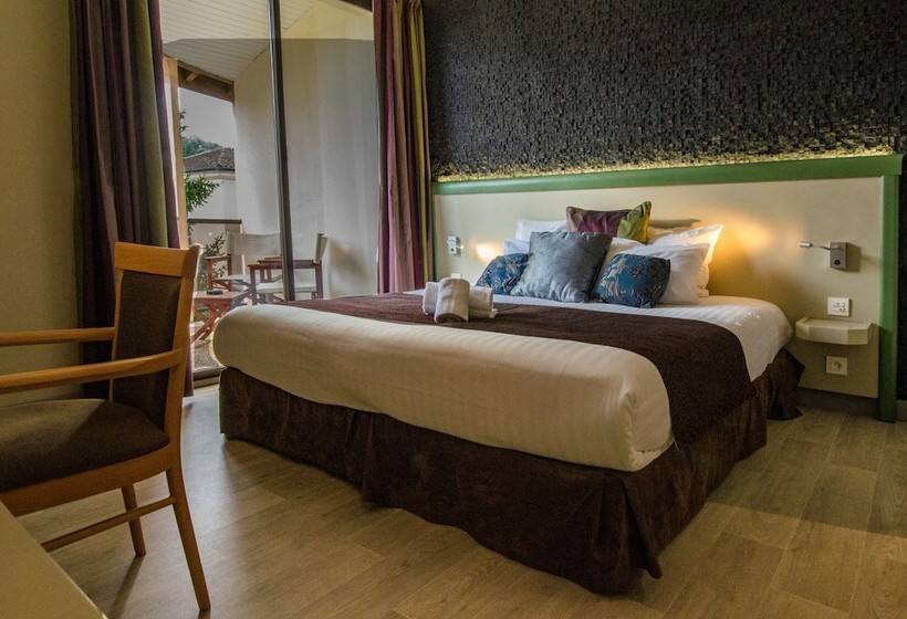 Номер Superior с Террасой, Au Grand Hôtel De Sarlat   Pavillon De Selves