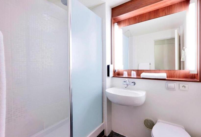 Номер Стандарт, Campanile Paris Ouest   Gennevilliers Barbanniers