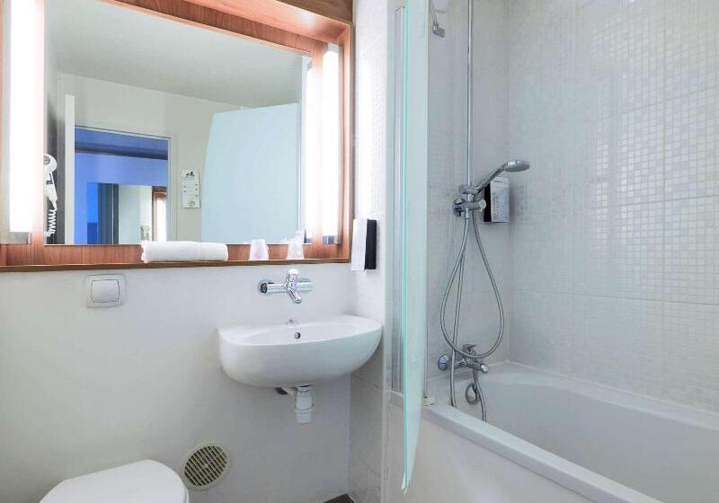 Номер Стандарт, Campanile Paris Ouest   Gennevilliers Barbanniers