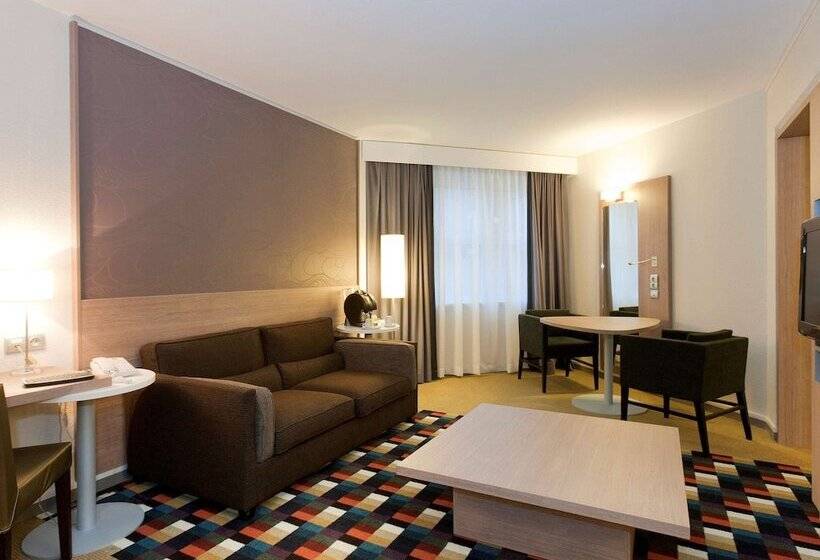 Полулюкс, Hôtel Mercure Grenoble Centre Président