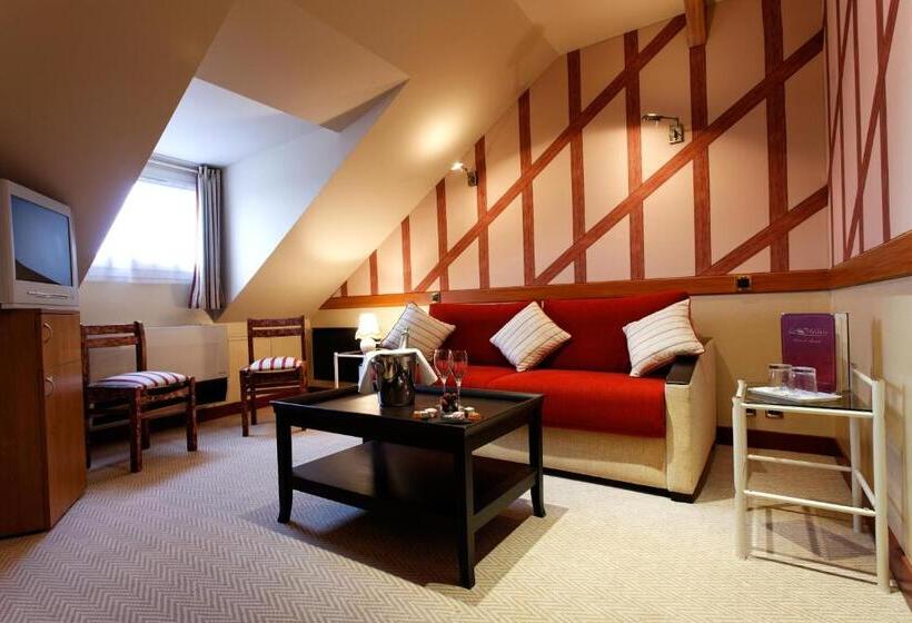 Полулюкс, Logis Hôtel Restaurant Le Medicis
