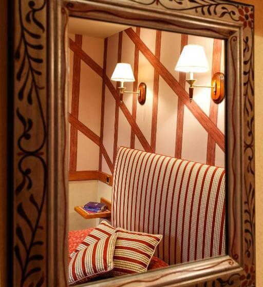 Полулюкс, Logis Hôtel Restaurant Le Medicis