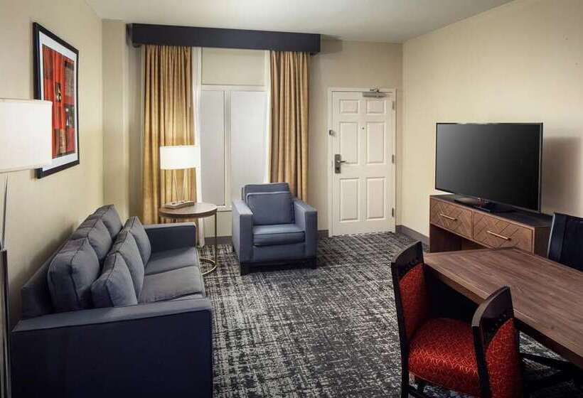 Люкс, Embassy Suites By Hilton Phoenix Downtown North