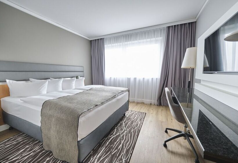 Номер Стандарт, Holiday Inn Berlin Airport   Conference Centre, An Ihg