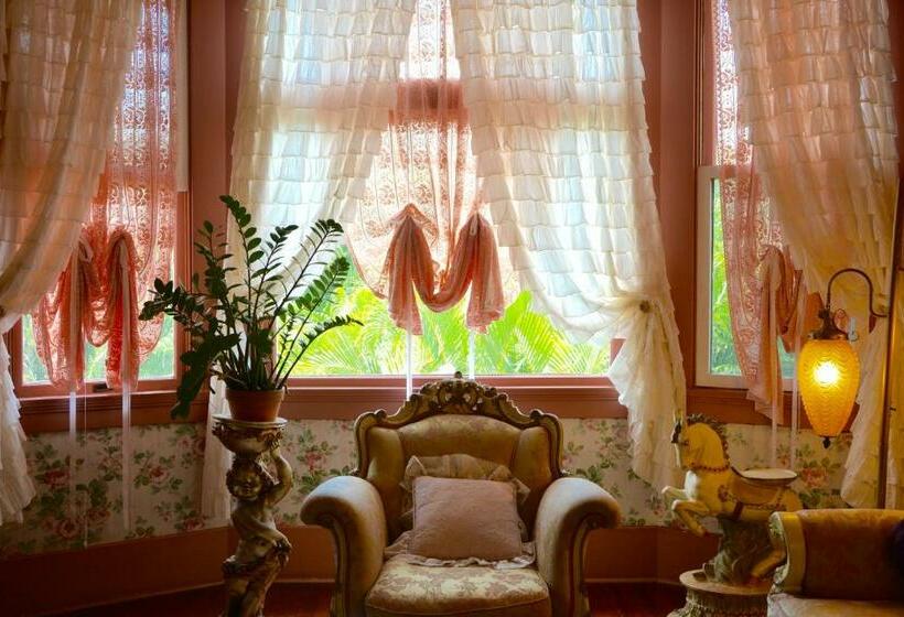Люкс Deluxe Кровать Кинг, Manoa Valley Inn