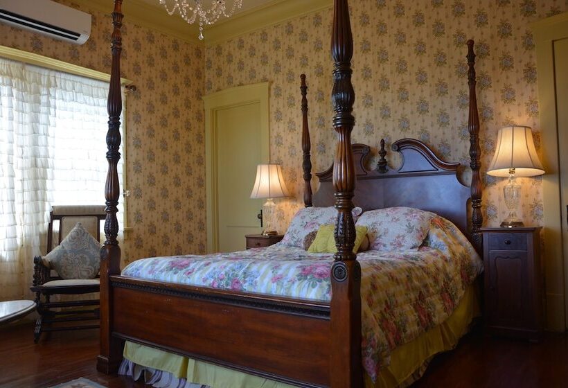 Номер Стандарт, Manoa Valley Inn