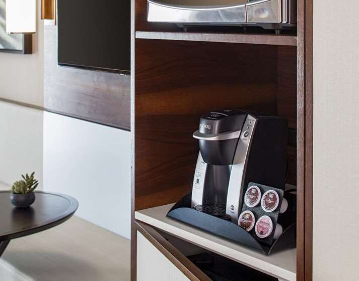 اتاق استاندارد با تخت بزرگ, Virgin Hotels Las Vegas By Suiteness