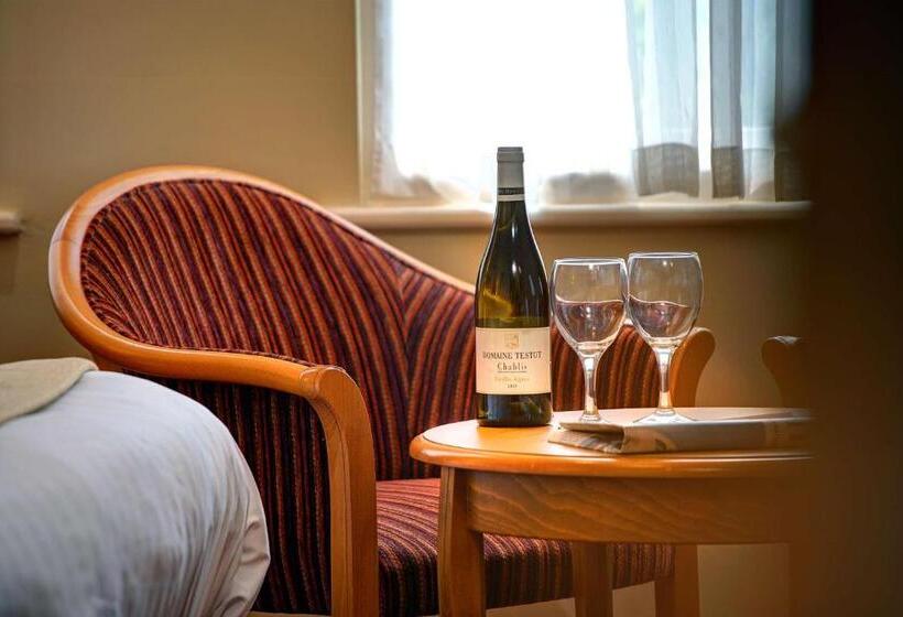 Номер Стандарт Адаптированный для Инвалидов, Best Western Plus Milford Hotel