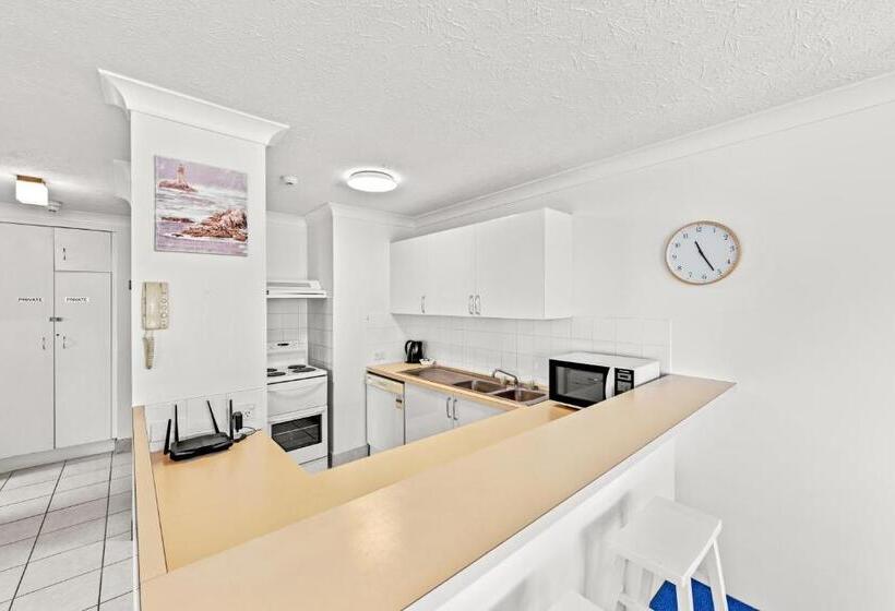 Апартаменты Economy 1 Спальня, Burleigh Beach Tower