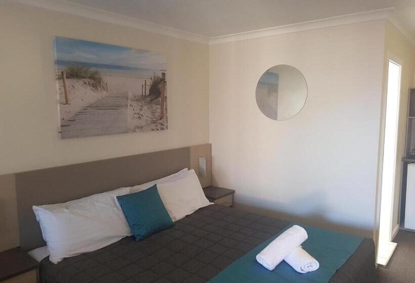 스탠다드 룸 킹사이즈 침대, Caravilla Motor Inn