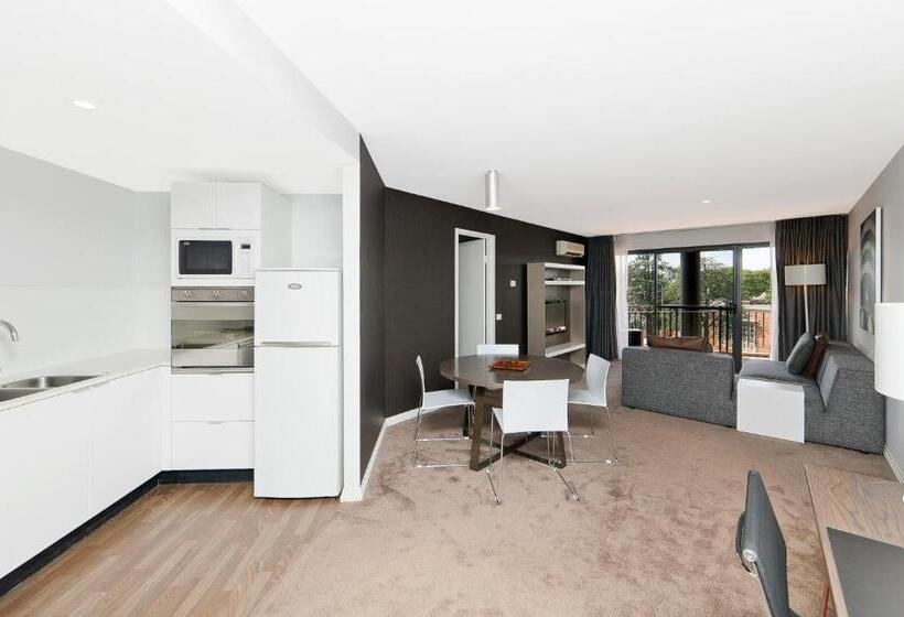 Апартаменты Executive 1 Спальня, Astra Apartments   The Griffin
