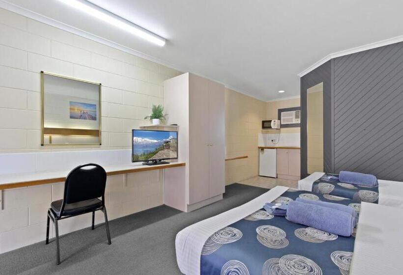 디럭스 스위트, Cunningham Shore Motel