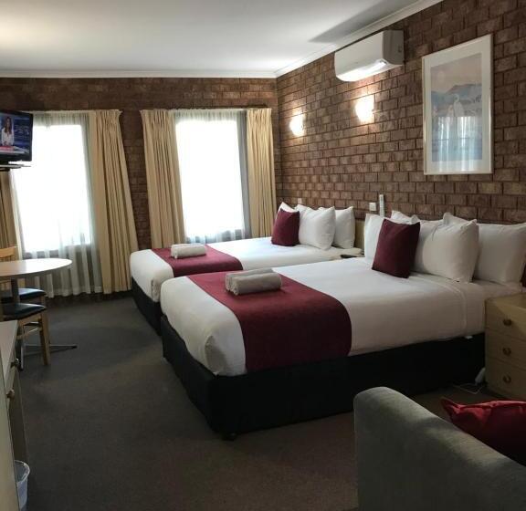 스탠다드 룸 더블 침대 2개, Courtyard Motor Inn