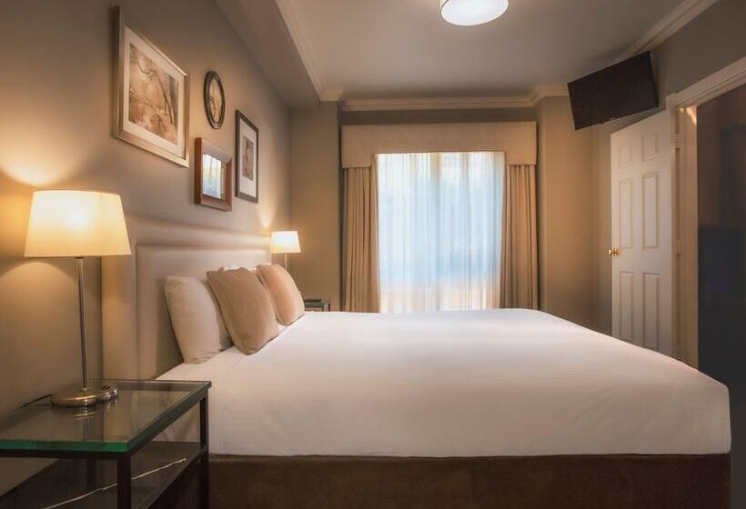Апартаменты 3 Спальни, Majestic Old Lion Apartments