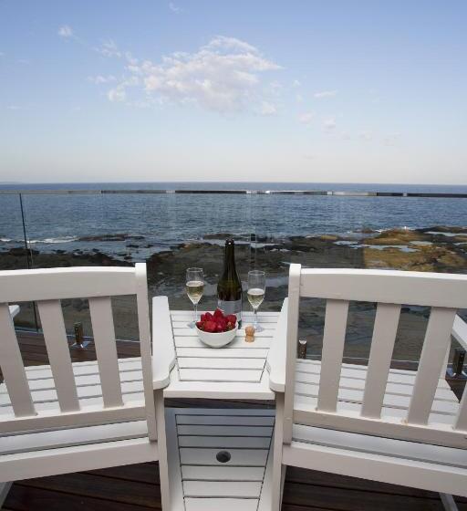 스위트 퀸침대, Ocean Front Motel