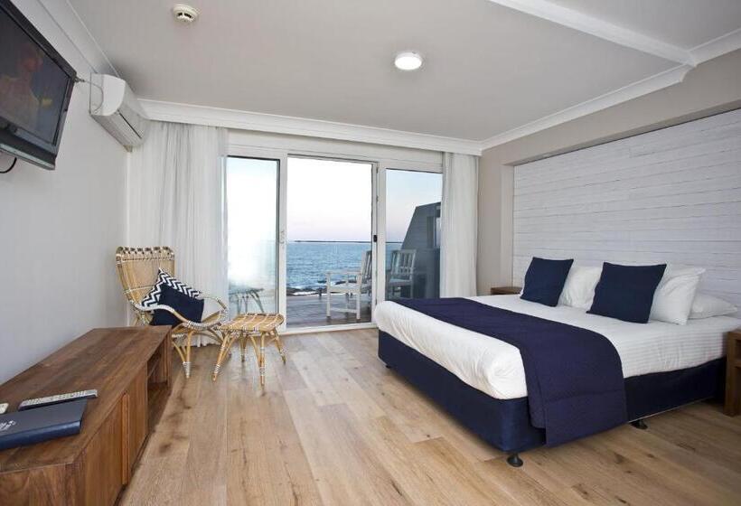 스위트 퀸침대, Ocean Front Motel