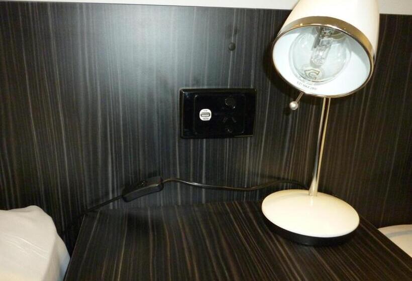 스탠다드 룸 2층 침대, Otway Gate Motel