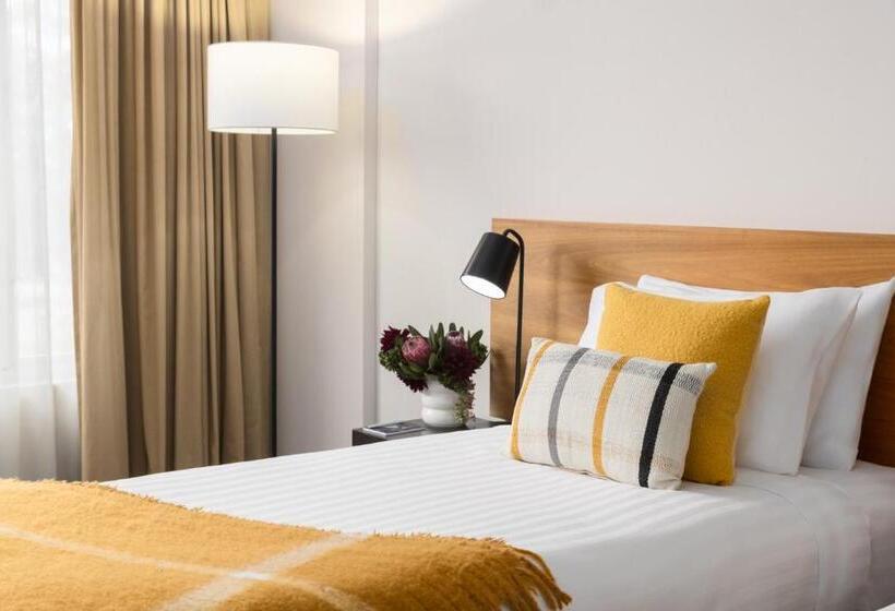 패밀리 룸, Rydges Bankstown