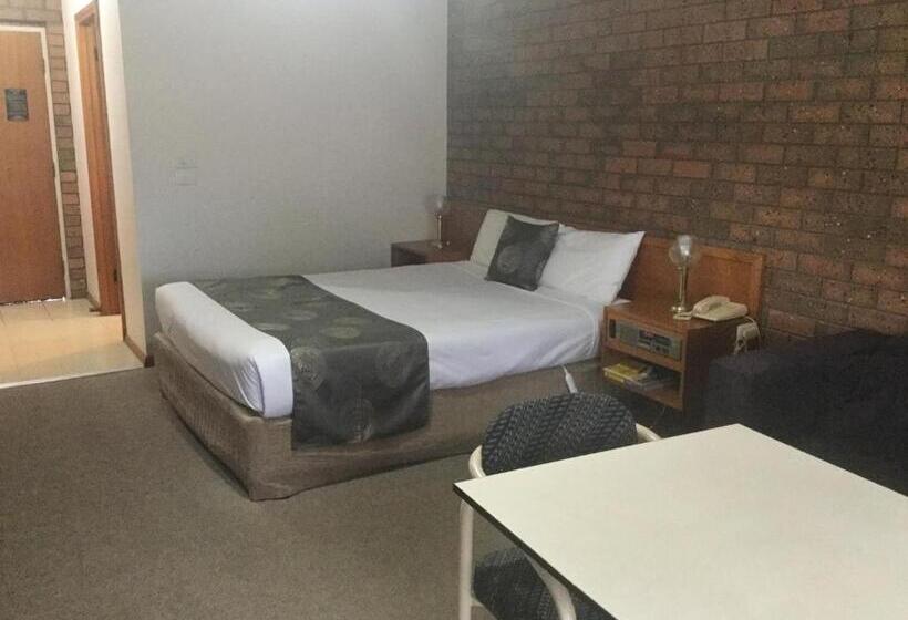 Номер Стандарт с Гидромассажем, Sportslander Motor Inn