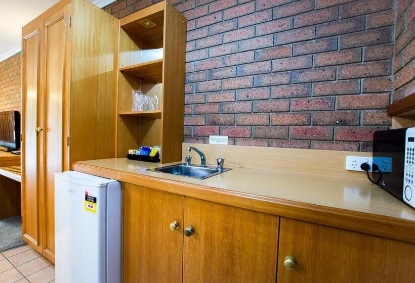 Номер Стандарт с Гидромассажем, Sportslander Motor Inn
