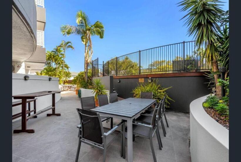 اتاق استاندارد با تخت بزرگ, The Wellington Apartment