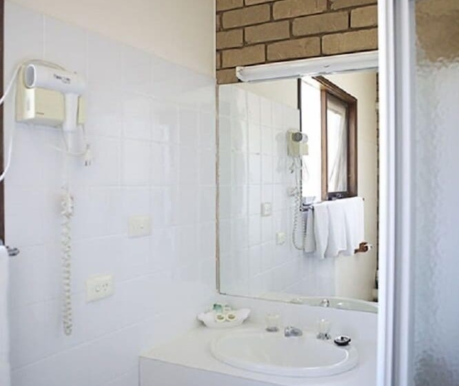 패밀리 룸, Shepparton Motor Inn Tudor House Motel