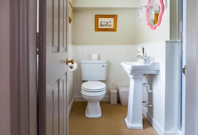 Семейный Номер, The Barnsdale, Rutland