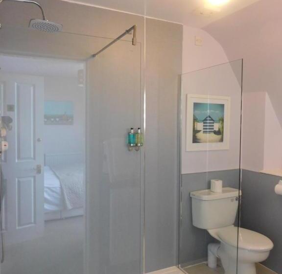 Номер Стандарт Вид на Море, Cullen Bay Hotel