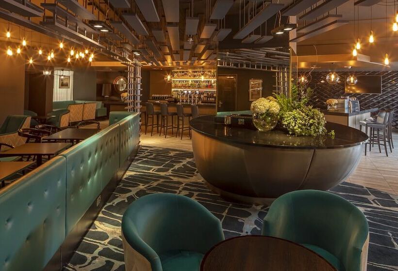 Номер Стандарт, Crowne Plaza Harrogate, An Ihg