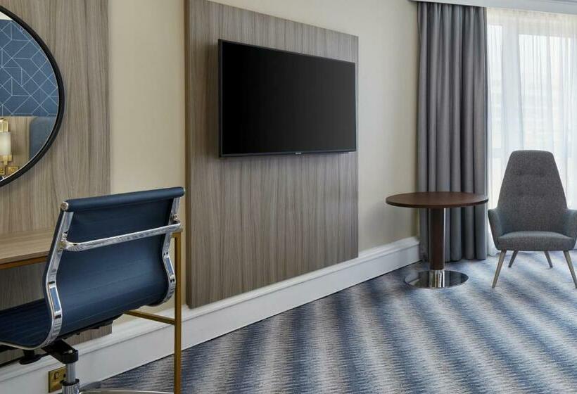 Номер Superior Кровать Кинг, Leonardo Royal Southampton Grand Harbour