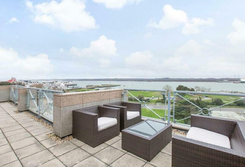 Президентский Люкс, Leonardo Royal Southampton Grand Harbour