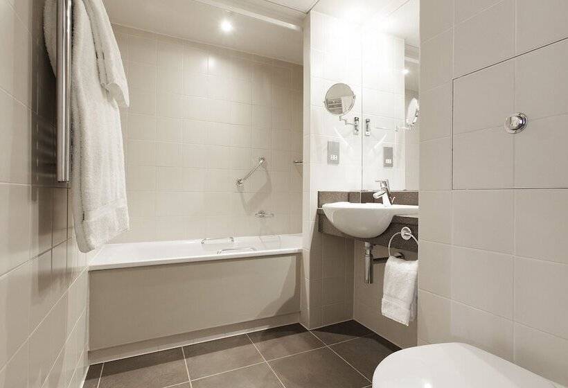 Номер Стандарт, Crowne Plaza Reading