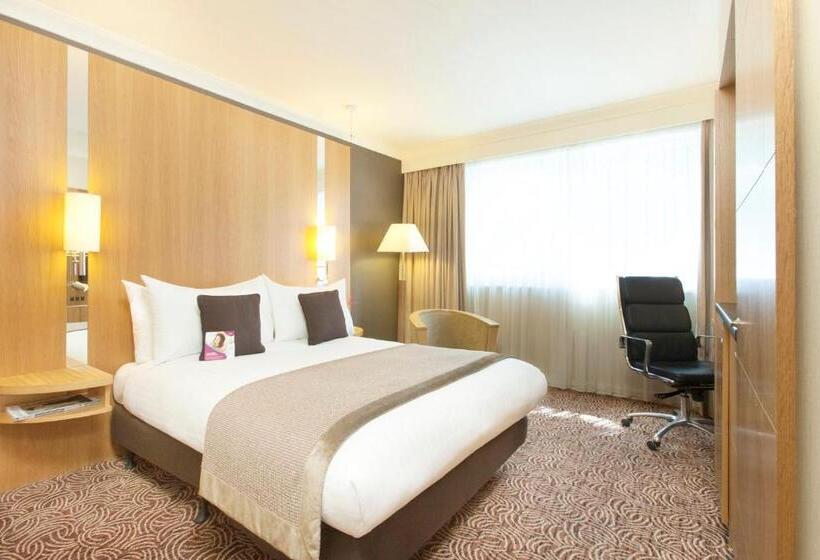 Номер Стандарт Адаптированный для Инвалидов, Crowne Plaza Reading