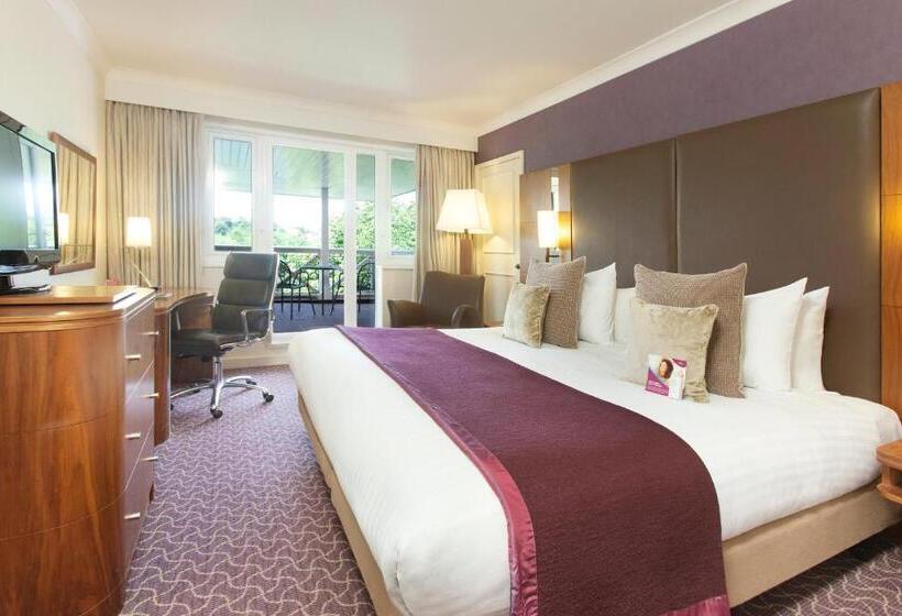 Номер Executive, Crowne Plaza Reading
