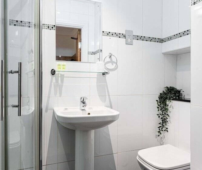 Номер Стандарт Трехместный, Lancaster Court