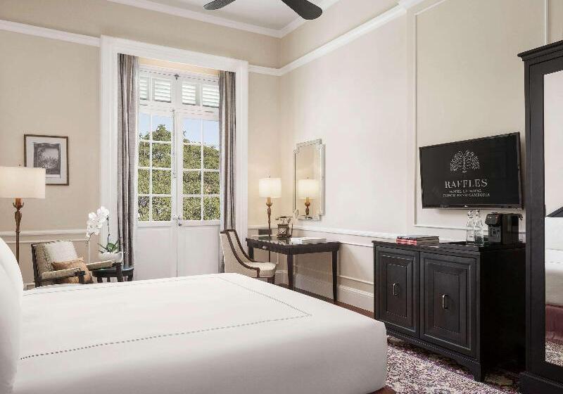 스탠다드 룸 킹사이즈 침대, Raffles Hotel Le Royal