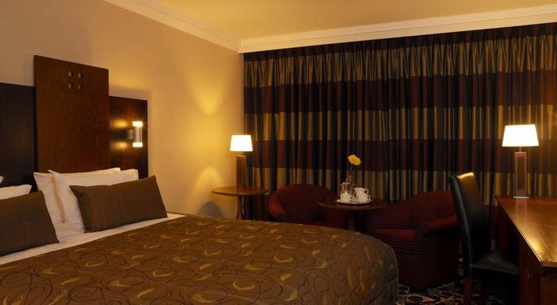 Номер Стандарт, Stirling Highland Hotel  Part Of The Cairn Collection